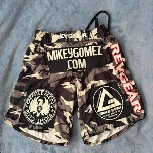 Revgear camo shorts designed for MMA, grappling, and boxing men size 32